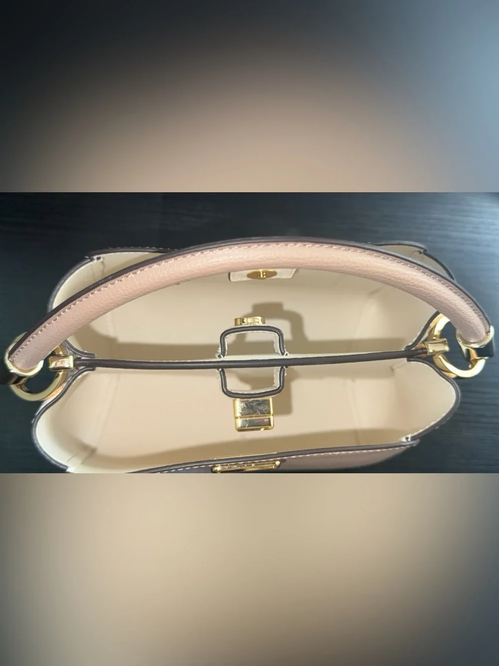 NWT: Kate Spade Handle Bag